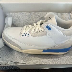 Air Jordan 3 Retro Summit White/Blue Men’s Size 11 New in box